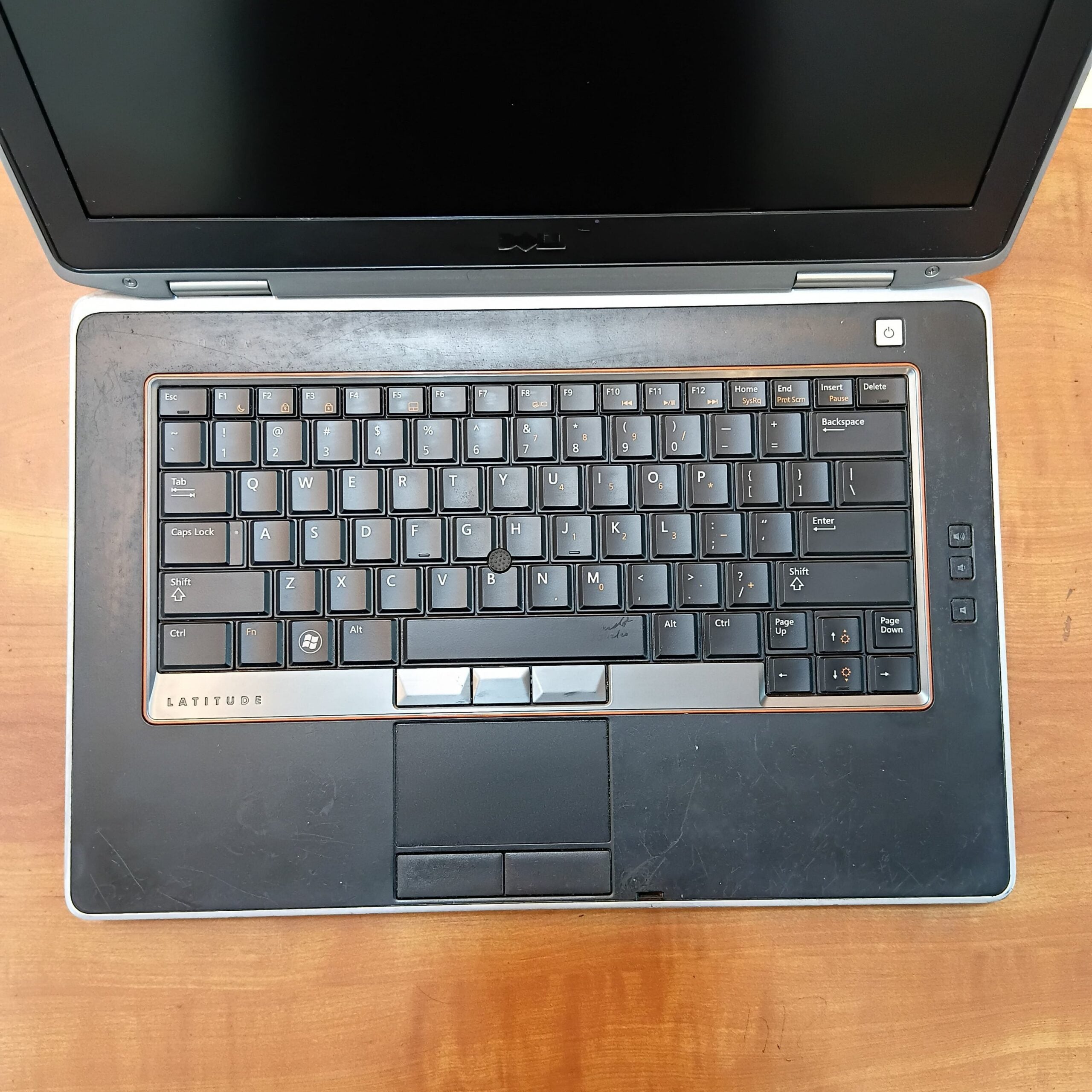 Dell Latitude E6420 Intel Core I5-2410M @ 2.40 GHz 8GB RAM 256GB SSD